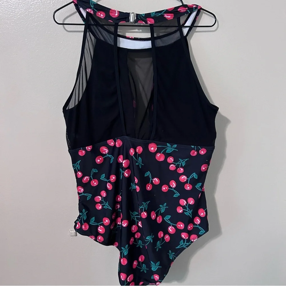 Cherry Print Halter Swimsuit - Picture 5 of 6